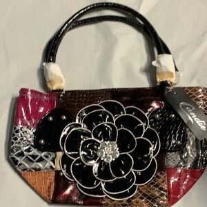 Candie's Black and Red Shoulder Bag with Bold Design